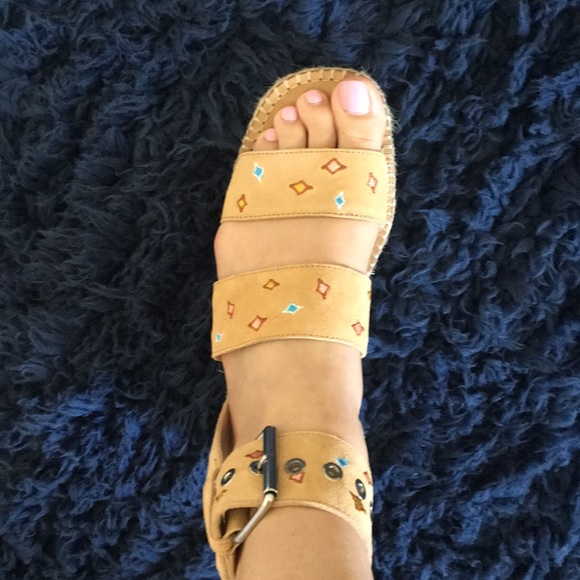 Tara Rag and Bone Sandals NWT - Picture 8 of 8